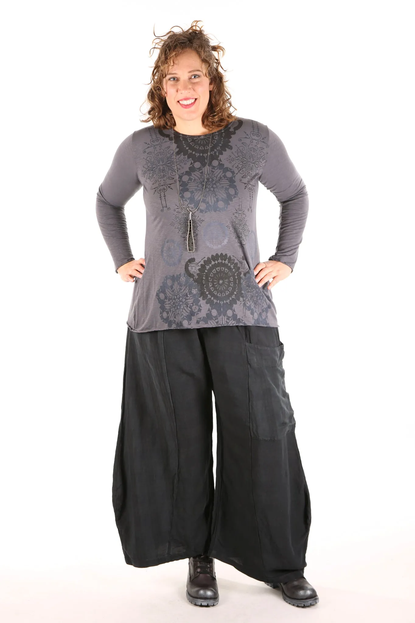1240  Layering Tee Light Charcoal-Hand Printed